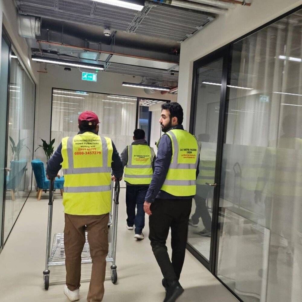đź’Ľ Tailored Solutions for Every Business Move