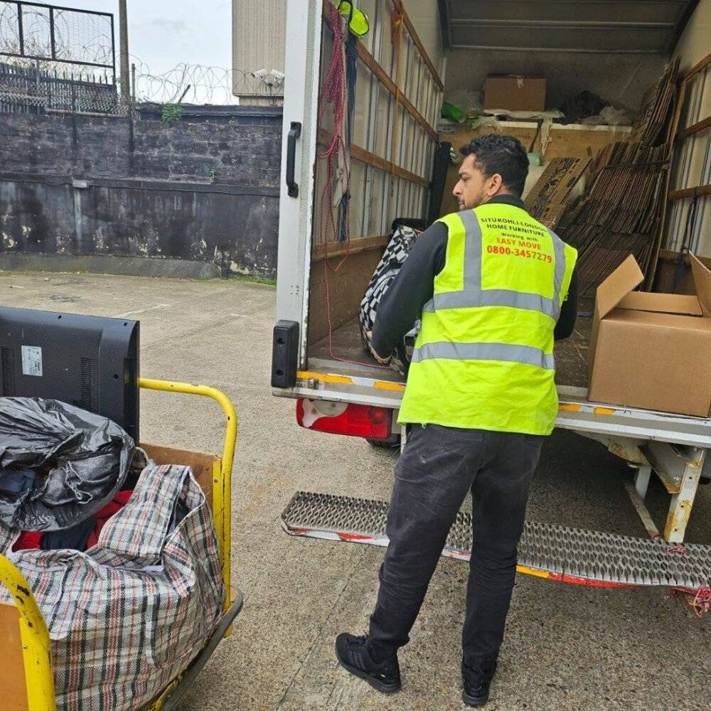 Where Camden Moves with Confidence – Packing & Storage Pros