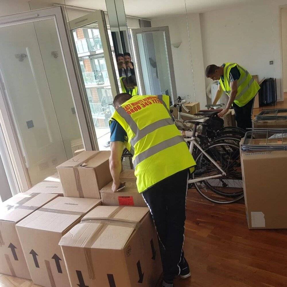 Choosing the Right Packing Materials for Your West Brompton Move