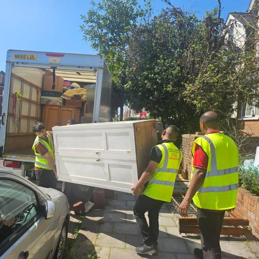 Mayfair’s Moving Experts – Elegant Home Relocations