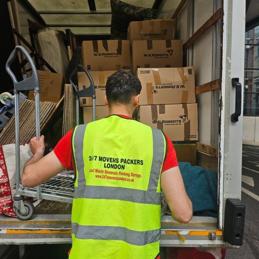 🏢 GLOUCESTER ROAD OFFICE REMOVALS AND STORAGE SW7