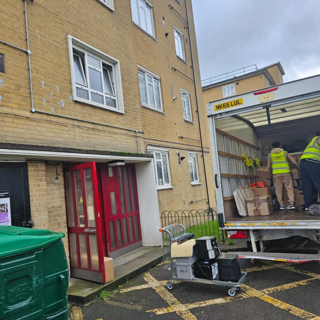 overseas packing services London