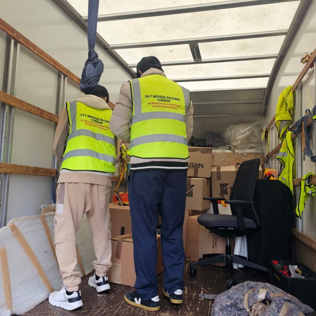 overseas packing services London