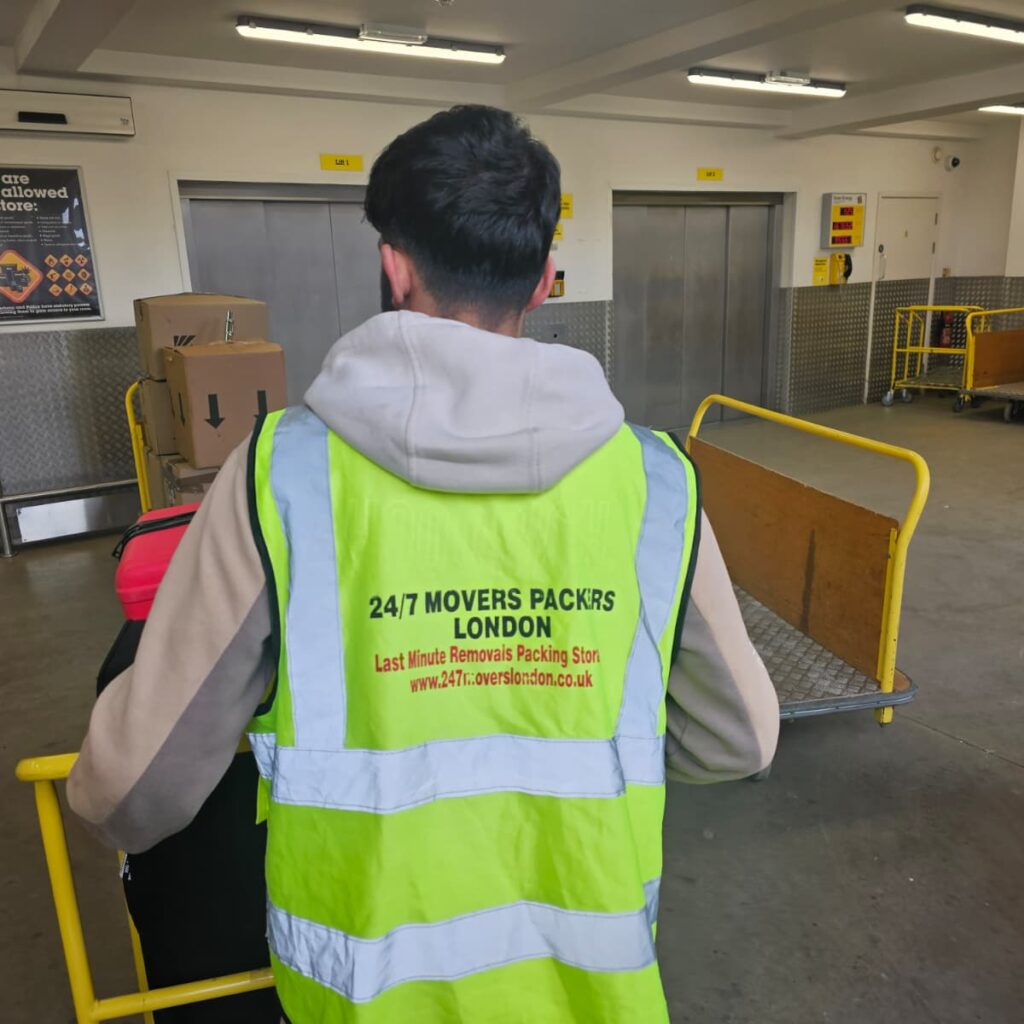 overseas packing services London