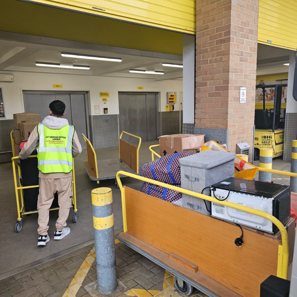 overseas packing services London