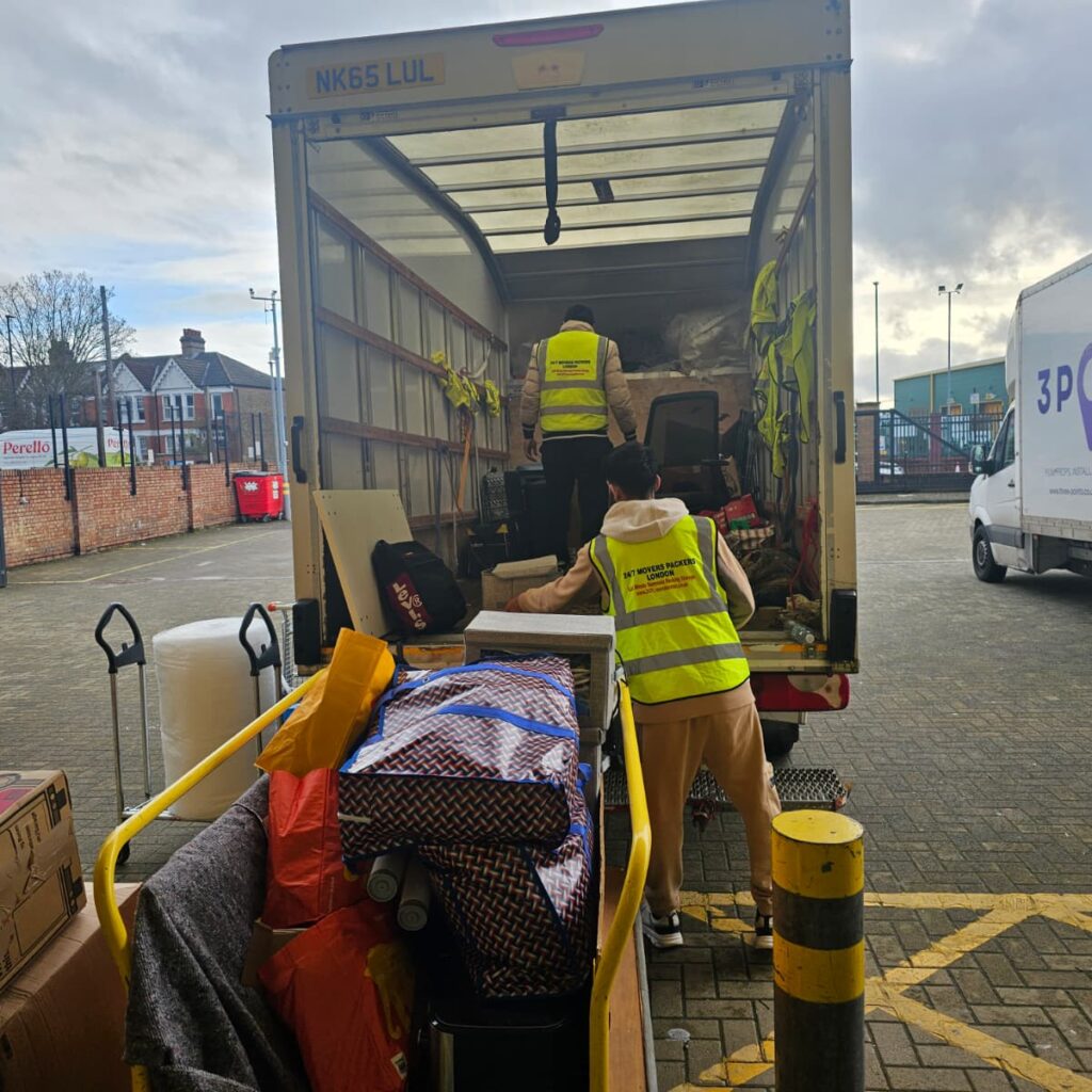 overseas packing services London