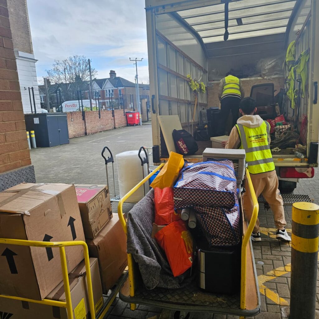 Door to Door International Moving London